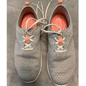 CROCS Literide Mesh Sneakers